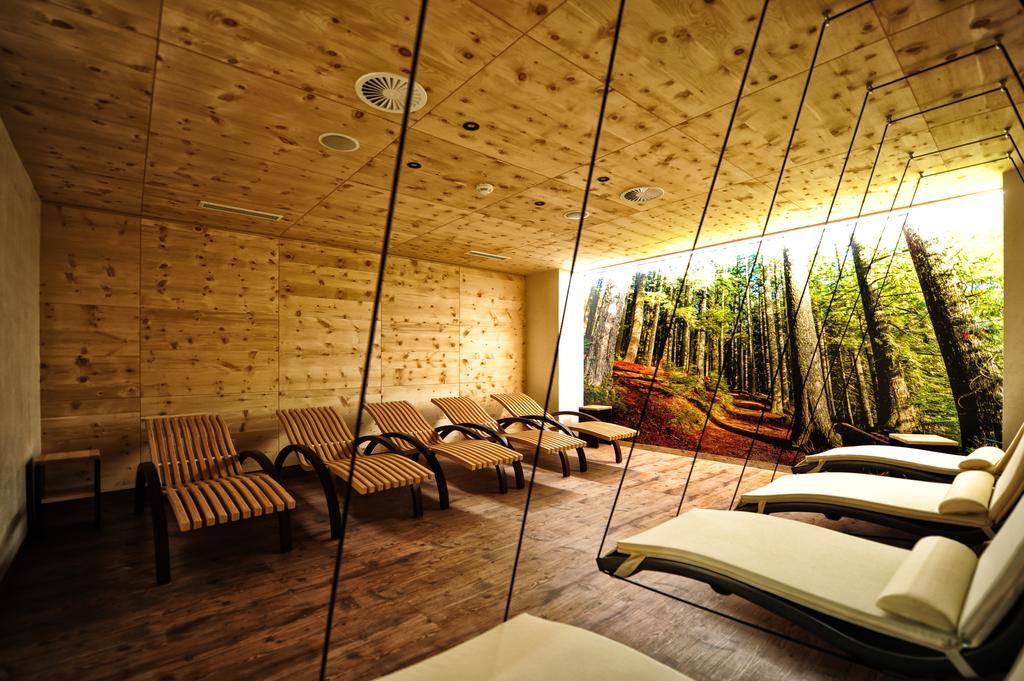 Arnika Hotel 4*