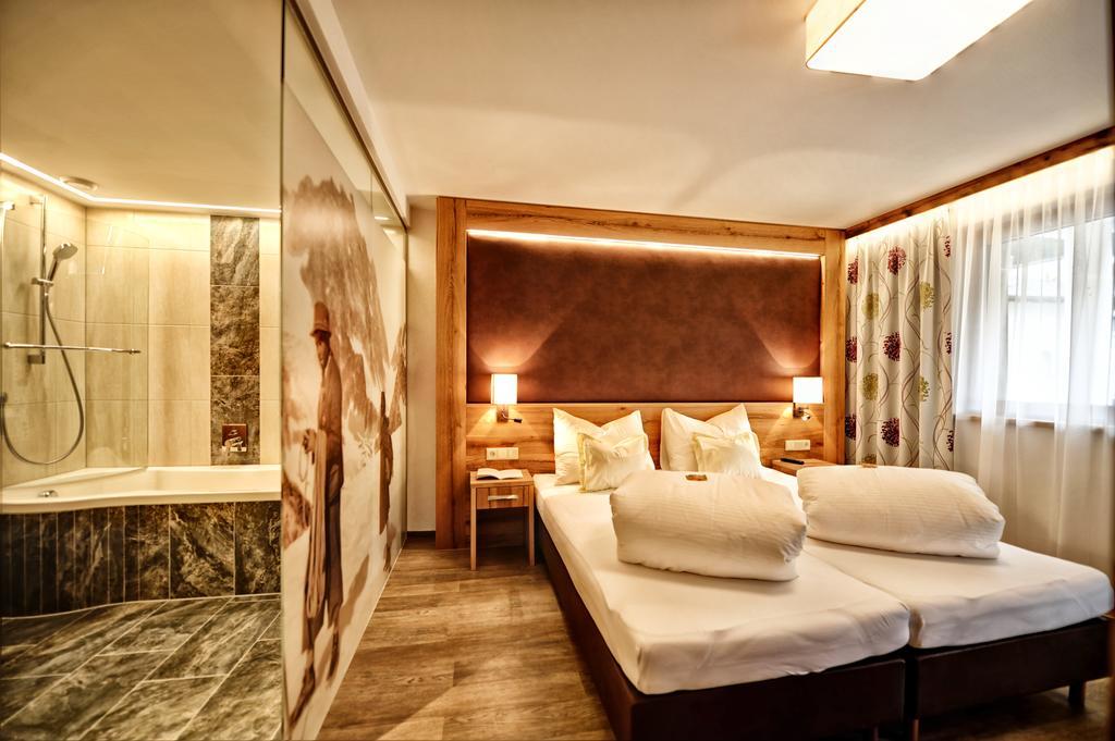 Arnika 4*